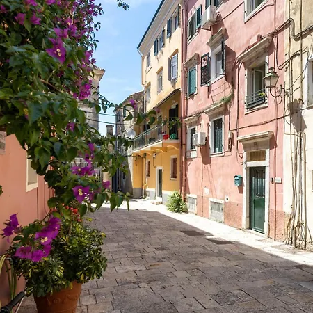 Apartamento Casa Petridou 2 *
